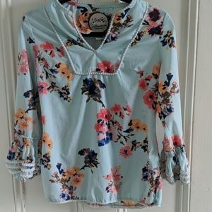 Floral top